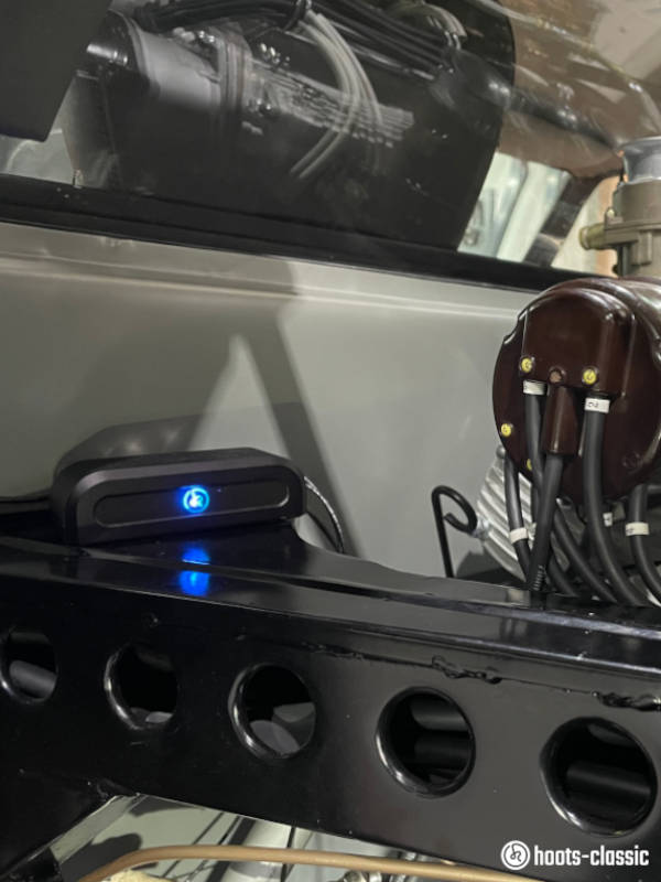 hoots one Hauptsystem im Lamborghini Miura, digitale Zusatzinstrumente, Oldtimerschutz