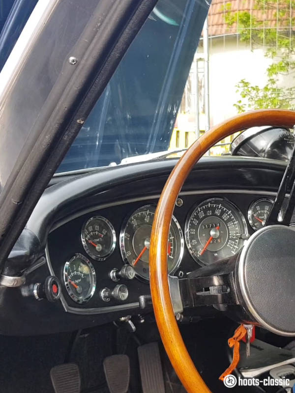 BMW 1600 Gt Front mit hoots Zusatzinstrumente APP Cockpit